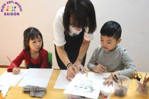 Lớp dạy vẽ cho trẻ em ở tphcm hình ảnh 2